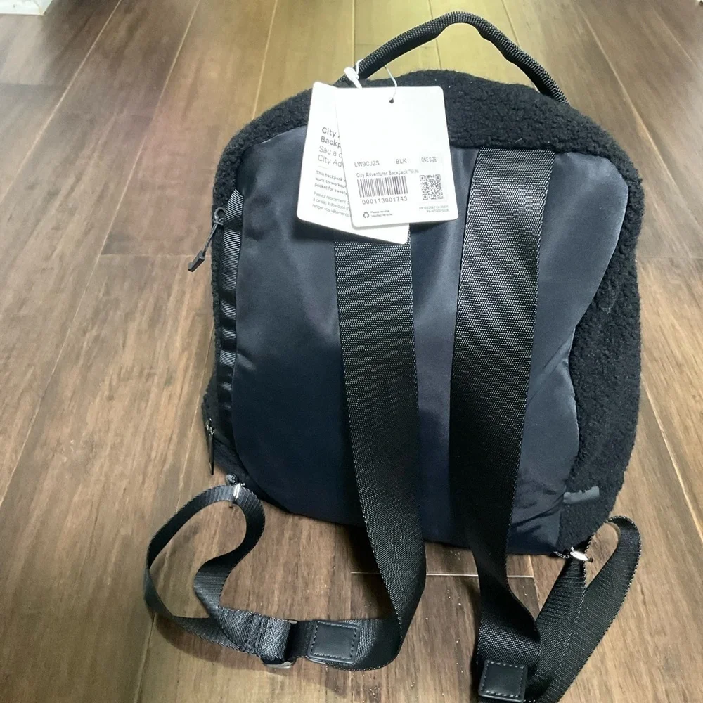 Lululemon City Adventurer Backpack Mini Black Sherpa Fleece 10L